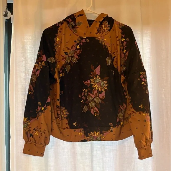 Floral Print Women's Hoodie - Black and Tan Anthro Scotch and Soda starwatcher - Picture 7 of 9